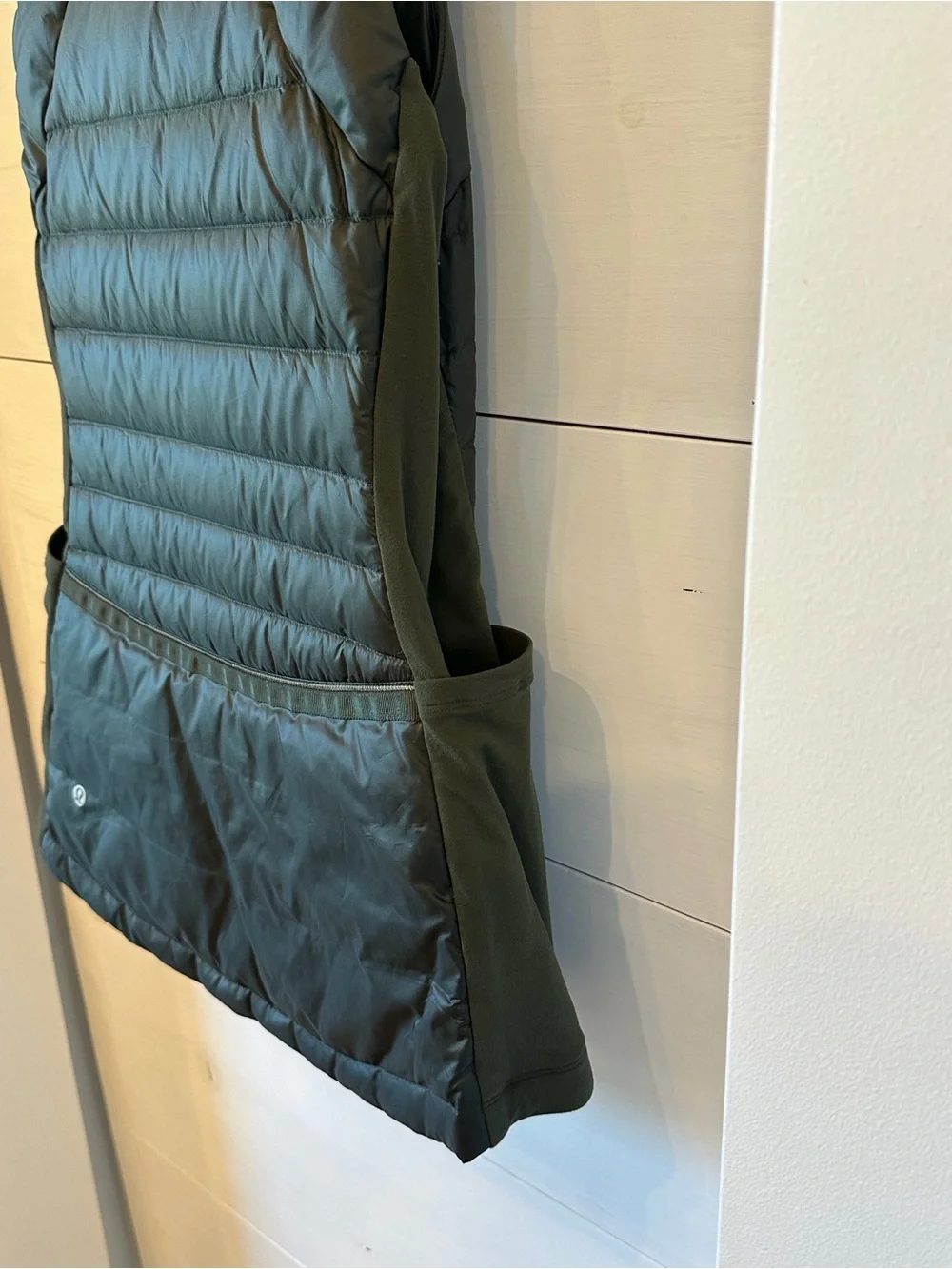 lululemon athletica Quilted Puffer Vest - Olive Green